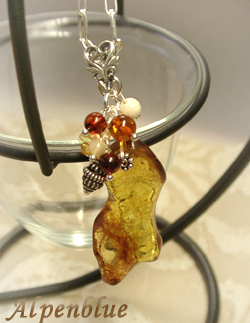 ブルーアンバー