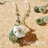 天然石　翡翠（ヒスイ）