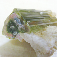 天然石　ウォーターメロントルマリン